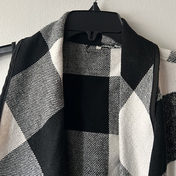 Flannel Vest - Picture 2 of 4